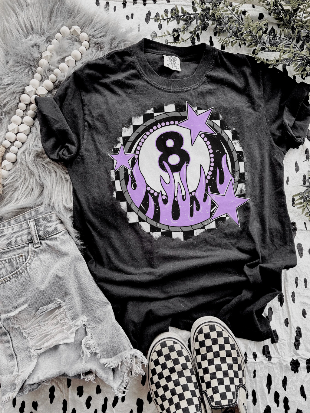Flamin 8 ball Tee product image 2