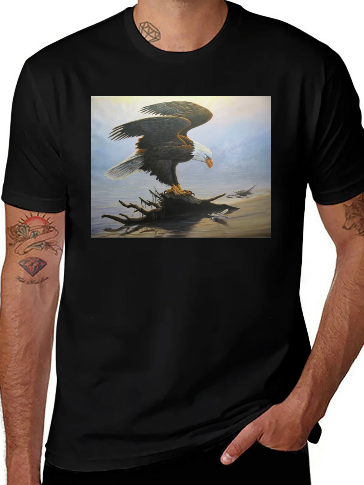 Bald Eagle Graphic T-Shirt product image 1