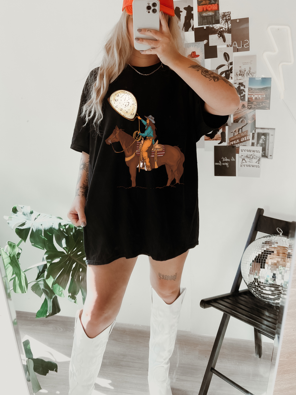 To the Moon tee product image 3