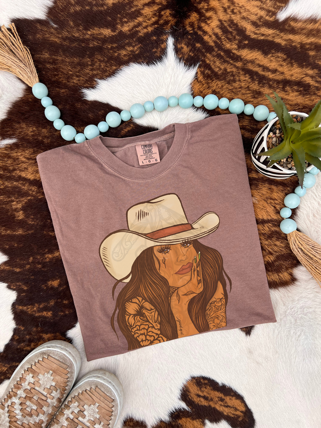 Waitin on a Cowboy Tee product image 2