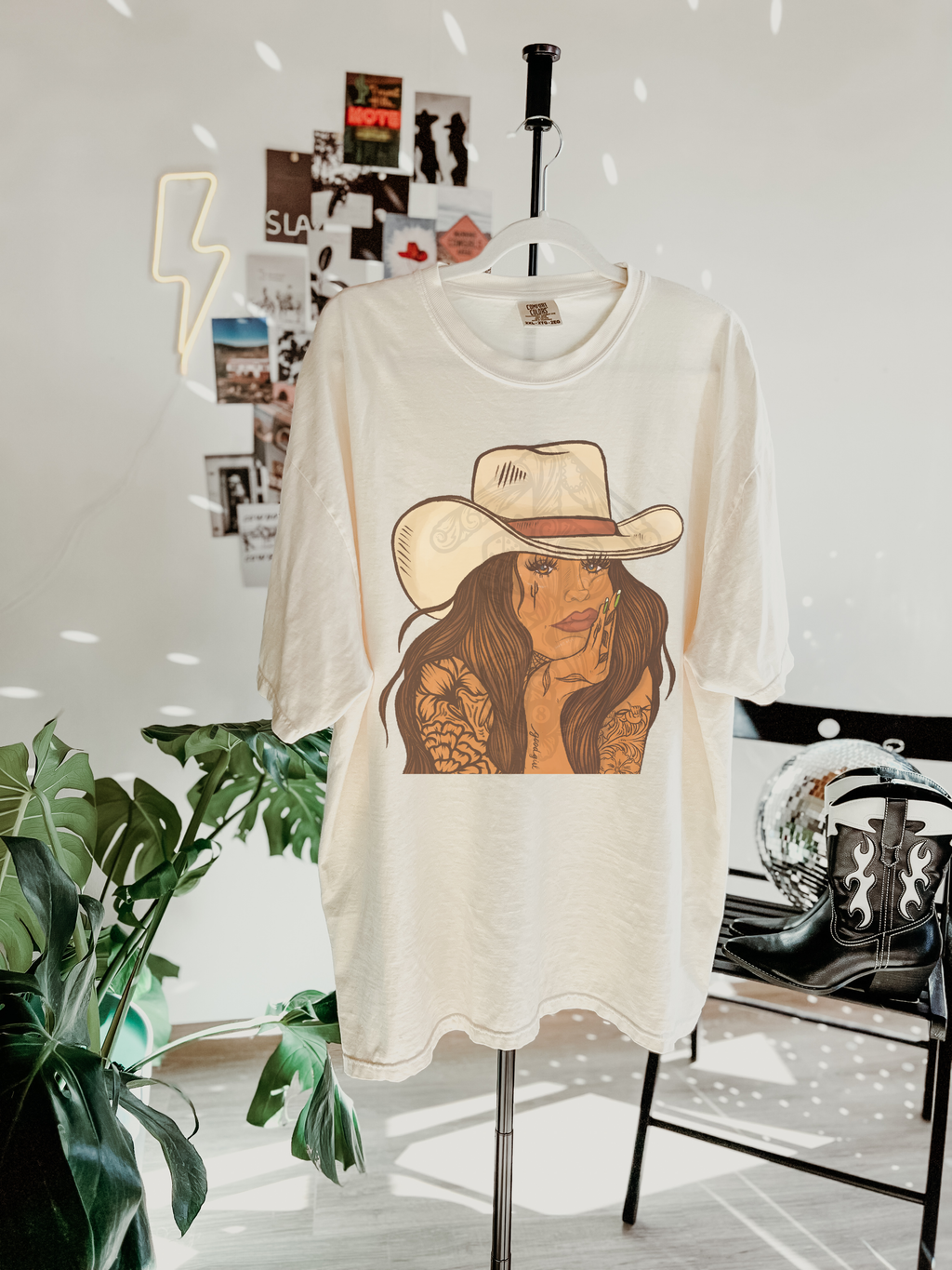 Waitin on a Cowboy Tee product image 1