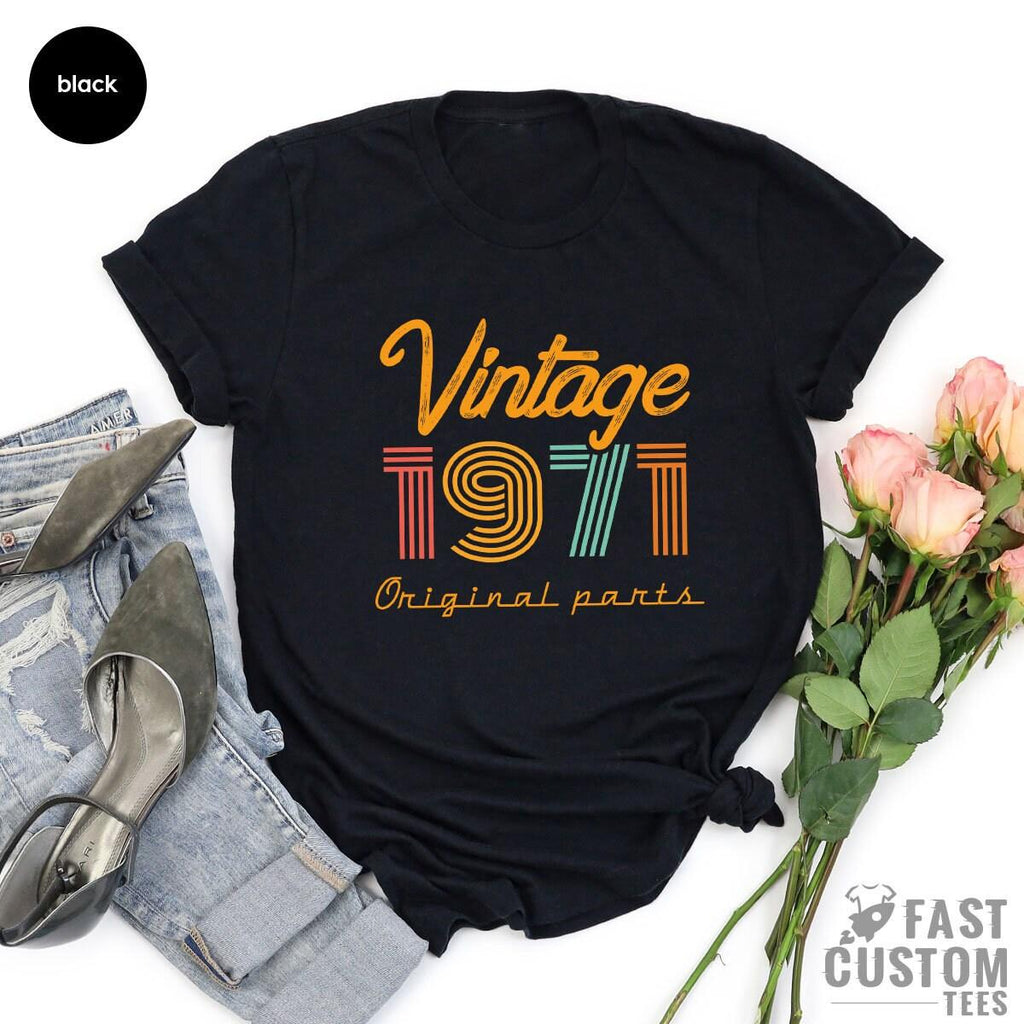 1971 Shirt, 52th Birthday Gift For Women, Men, Retro product image 3