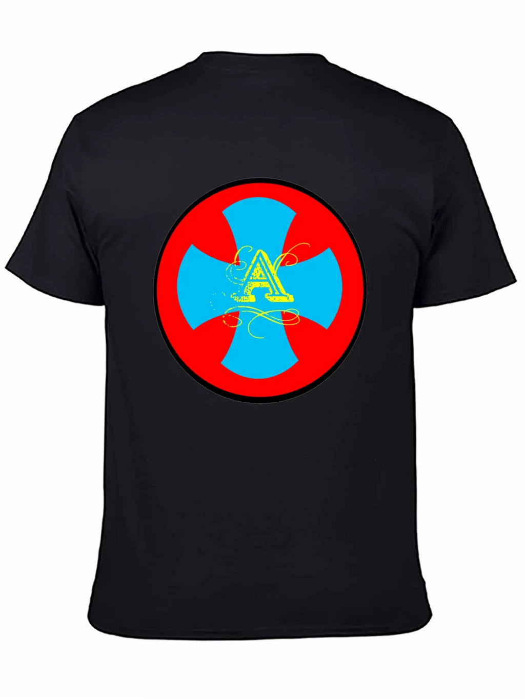 Emblem Tee: Stylish Graphic Print T-Shirt product image 2