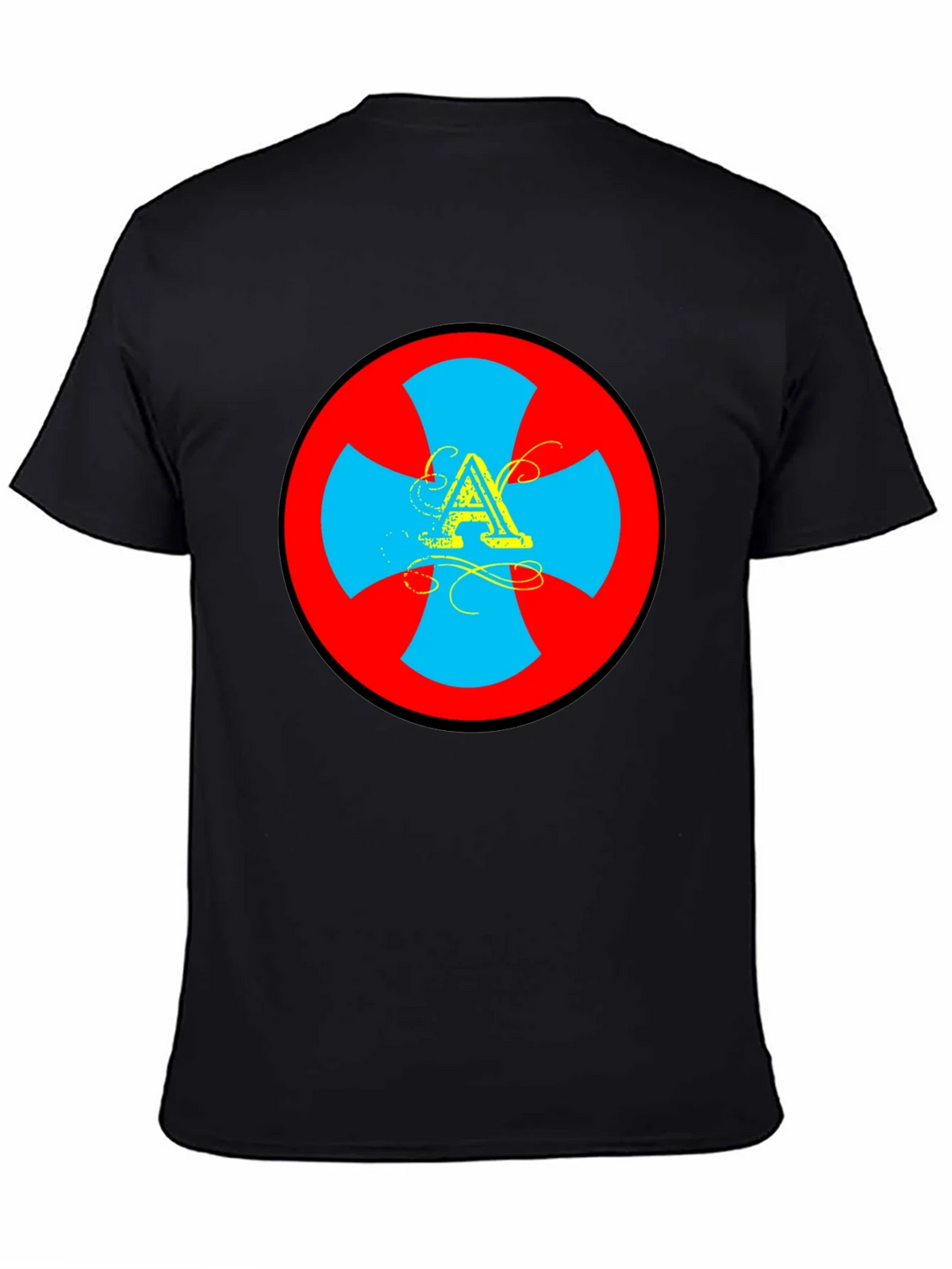Emblem Tee: Stylish Graphic Print T-Shirt product image 2
