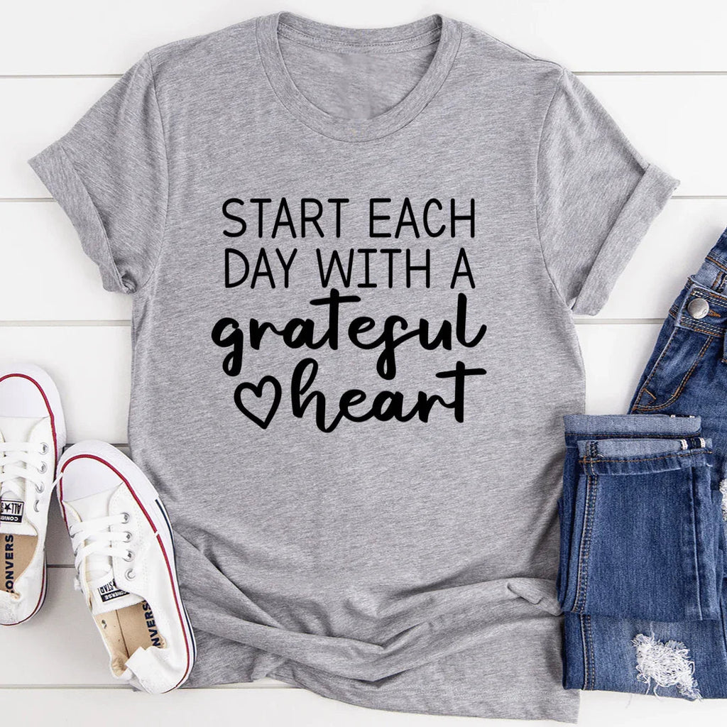 Start Each Day With A Grateful Heart Tee product image 1